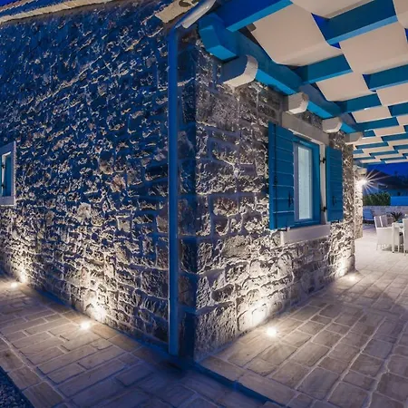 Delozija Villa Sukošan