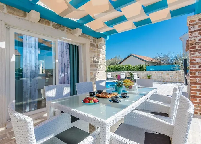 Delozija Villa Sukošan