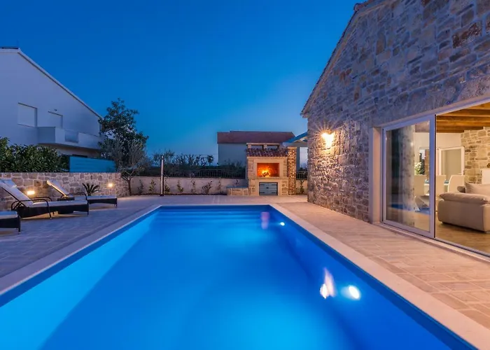 Delozija Villa Sukošan